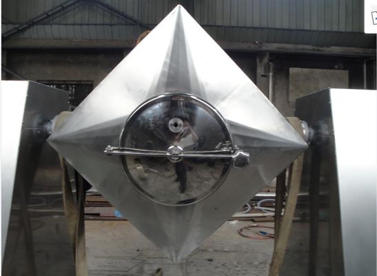 स्टेनलेस स्टील पाउडर मिक्सिंग मशीन 2rpm - 20rpm स्क्वायर कोन मिक्सर
