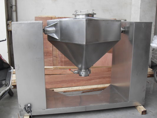 1.5kw-22kw बड़ी औद्योगिक मिक्सर मशीनें भोजन / रसायन के लिए स्क्वायर कोन मिक्सर