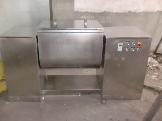380V 440V औद्योगिक मिक्सर मशीनें 150 किग्रा / बैच ड्राई पाउडर ब्लेंडिंग मशीन