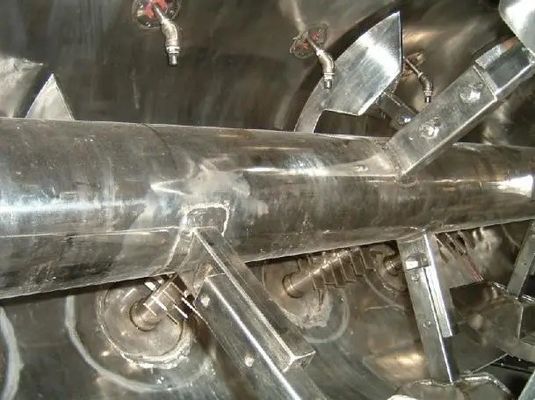 50L-9000L औद्योगिक मिक्सर मशीनें LD / LDH क्षैतिज रिबन ब्लेंडर